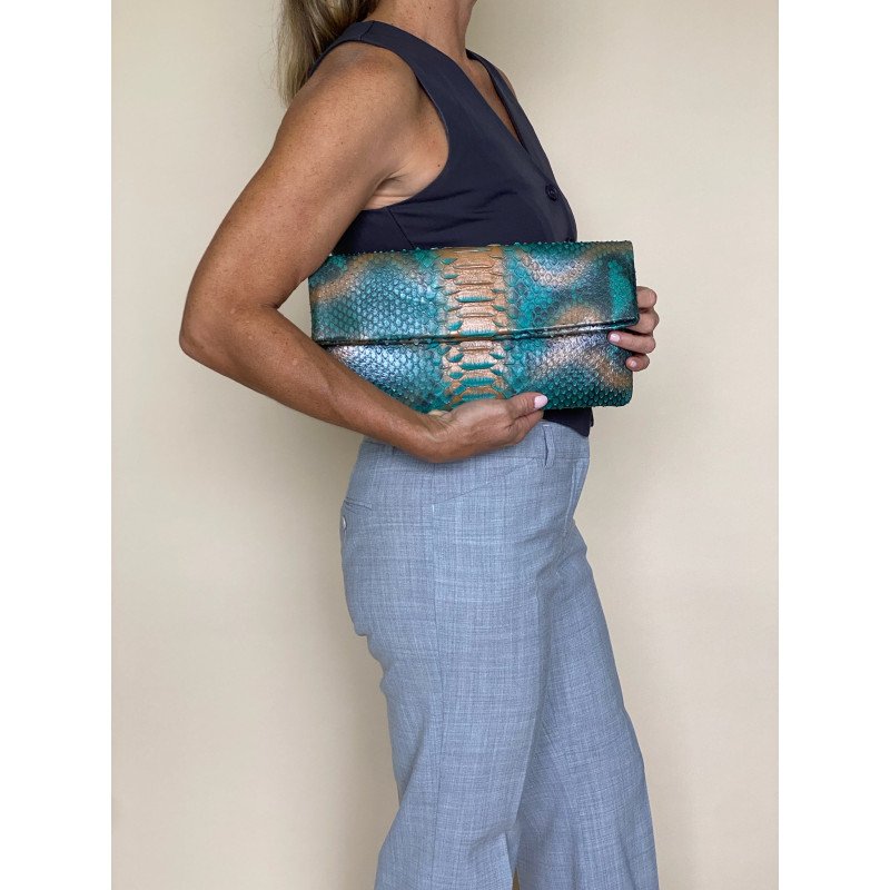 Ximena Kavalekas Clutch